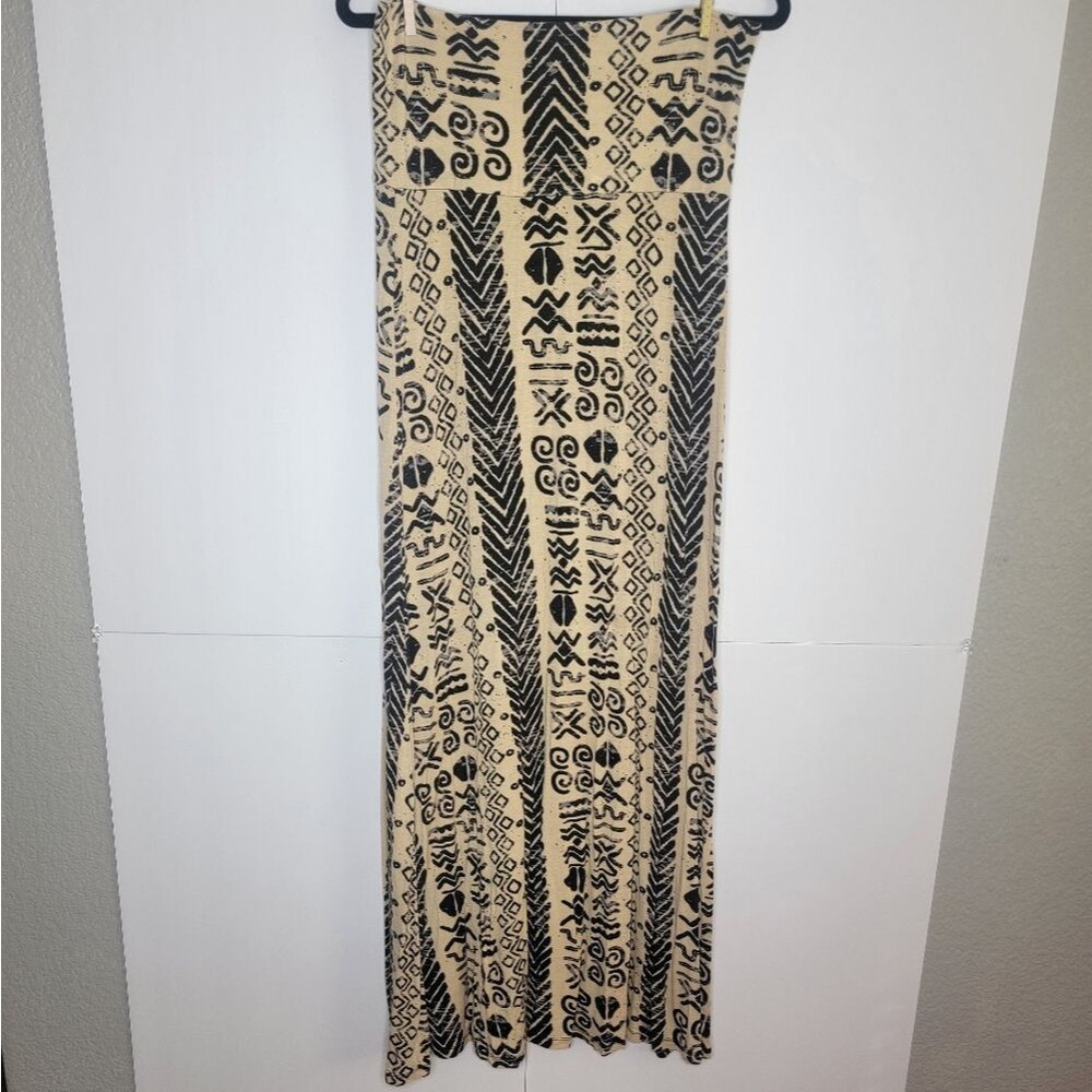 Full Tilt Tribal Print Maxi Skirt – Tan & Black – Size S
